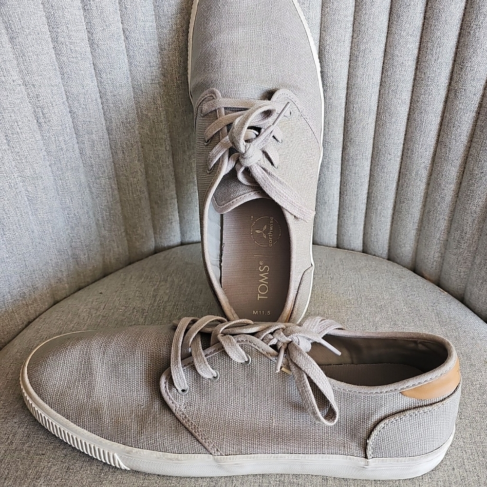 TOMS Men's Gray Casual Shoes